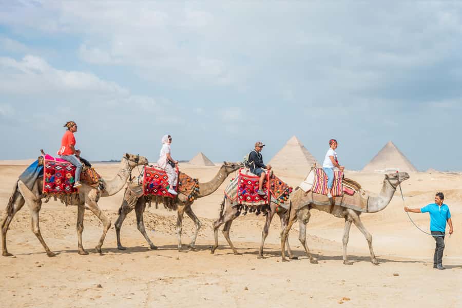 Cairo: Half Day Pyramids Tour by Camel or Horse Carriage - The Great Pyramid, the first big encounter
