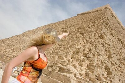 Cairo Over day Pyramids & Egyptian Museum and Lunch – Hurghada