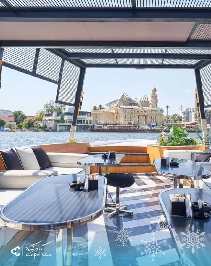 Cairo: Private Felucca Ride with Dinner and Drinks - Karaoke, Arabic music, and the high-energy side