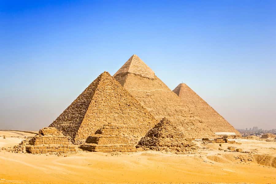 Cairo: Private Half-Day Pyramids Tour with Photographer - Who should book this Giza experience?