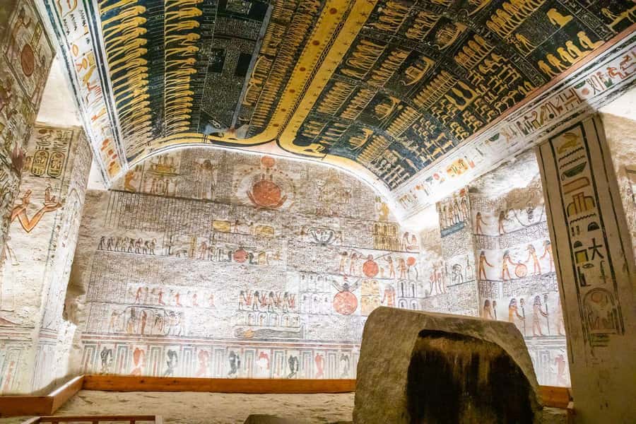 Cairo: Private Luxor Day Tour with Entrance fees by Flights - Is $410 a fair price?