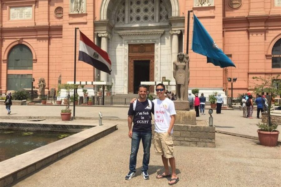 Cairo: Private Pyramids, Museum & Bazaar Tour with Lunch - Lunch gives the day a needed pause