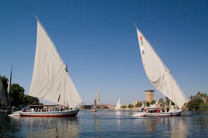 Cairo Private tour by plane from Hurghada - The real cost: $407.10 per person