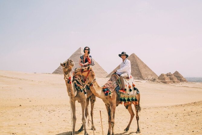 Cairo Private Tours To Giza Pyramids,Egyptian Museum & Bazaar - Comparing Khafre and Menkaure
