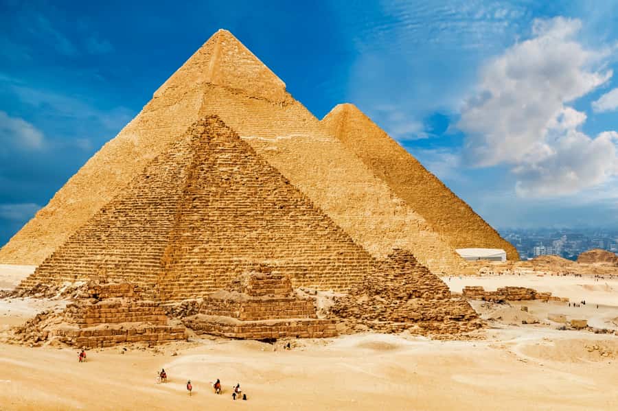 Cairo: Pyramids, Sakkara & Memphis Tour with Lunch - Who should book this tour?