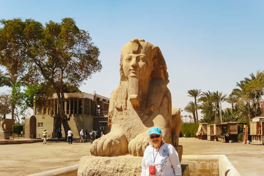 Cairo: Pyramids, Sakkara & Memphis Tour with Lunch - Lunch can be a welcome break, but ask about the timing