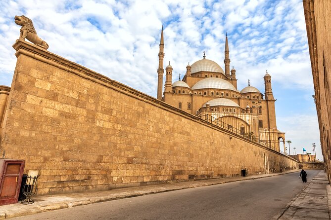 Cairo pyramids tour from Hurghada and Nile boat without Stopping - Leaving Hurghada at 2:30 AM