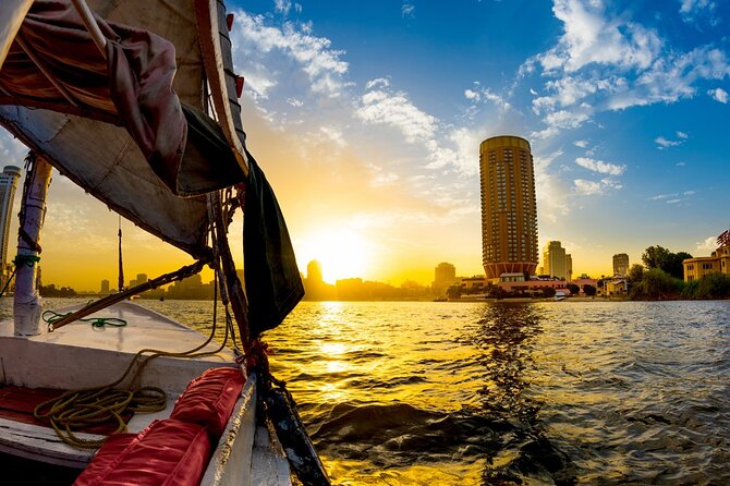 Cairo sailing boat Tours on the Nile by felucca - Lunch: the detail that needs the most caution