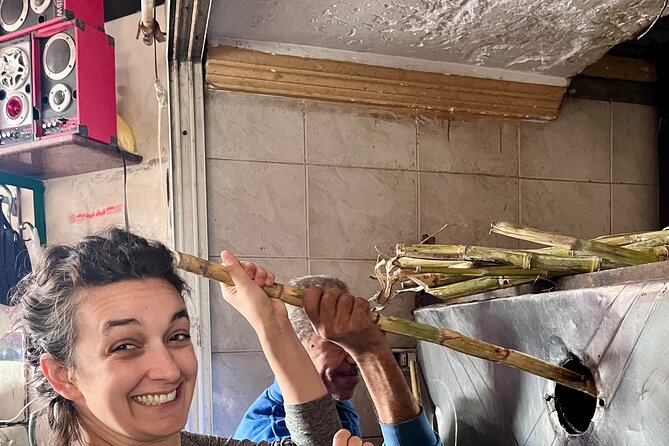 Cairo Street Food with a Local Family - Moving into a more local Cairo neighborhood