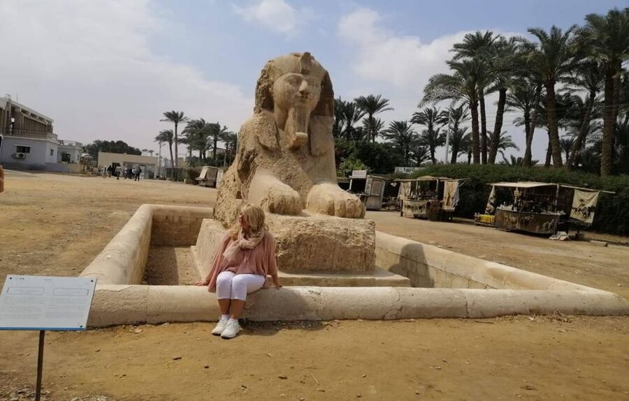 Cairo: Trip Pyramids, Sakkara, & Memphis Tour with Lunch - Guides, drivers, and the human side of the tour