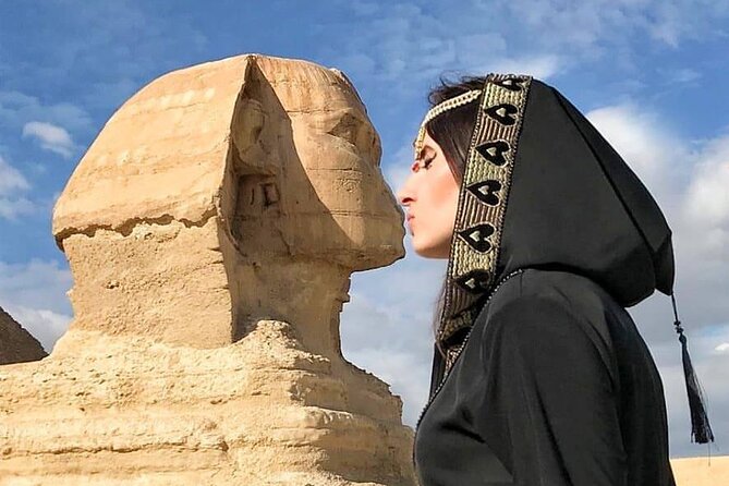Cheap Private tour to Giza pyramids and the Sphinx - Timing, heat, and the four-hour format