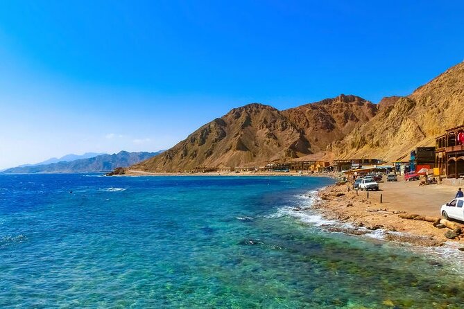 Dahab Blue Hole and Towailat Mountain - Bedouin tea before the return