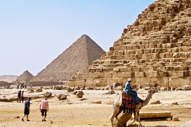 Day Tour to Cairo from Hurghada by Air - Giza Pyramids: two hours among the great monuments