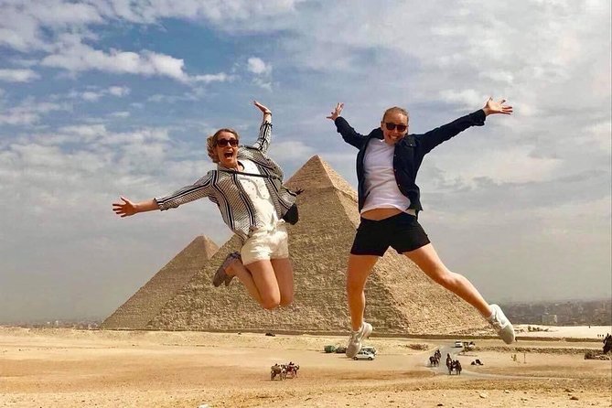 Day-Tour To Giza Pyramids, Great Sphinx, Egyptian Museum & Khan El Khalili - Key points at a glance
