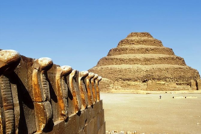Day Tour to Giza Pyramids, Sphinx, Sakkara Pyramids and Dahshur Pyramids - What the $29 price really covers