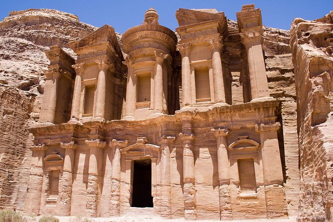 Day trip to Petra by ferry from Sharm el Sheikh - Arriving at Petra and entering through the Siq