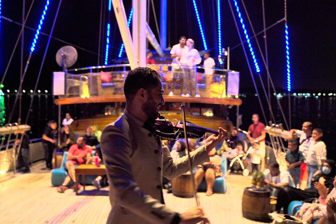 Dinner Cruise with Oriental Show & Seafood Buffet from Sharm El Sheikh - Key points to know before you book