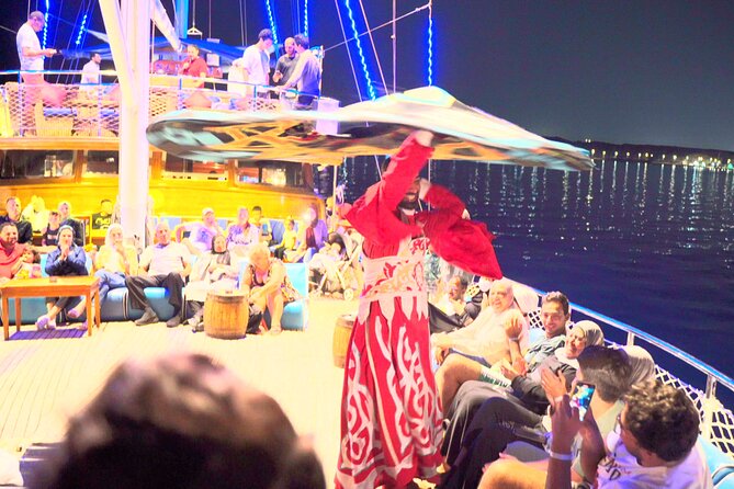 Dinner Cruise with Oriental Show & Seafood Buffet from Sharm El Sheikh - A three-hour evening on the Red Sea