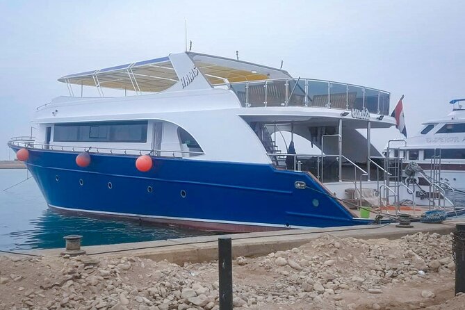 Diving Full Day 2 Stops Boat Trip For Beginners With Lunch and Transfer–Hurghada - Who should book this experience?