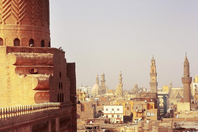 Downtown Cairo Half-Day Tour with Egyptian Dinner - Crossing the Nile toward Tahrir Square