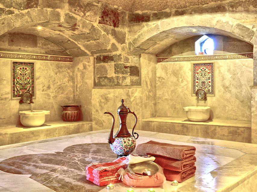 El Gouna: Hurghada Turkish Bath and Massage - The Ten-Minute Clay Facial Mask
