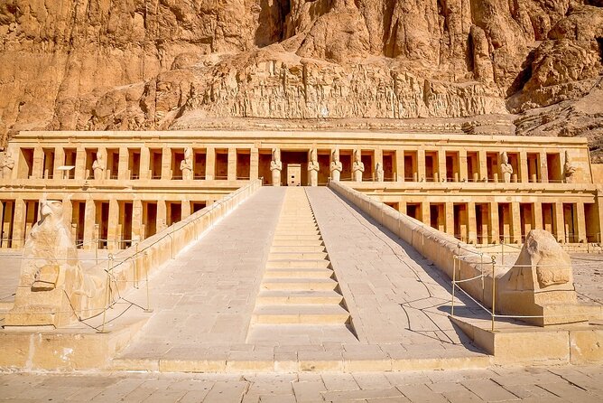 Enjoy Day Tour to East and West banks of luxor Highlights From Luxor - Key points to know before booking