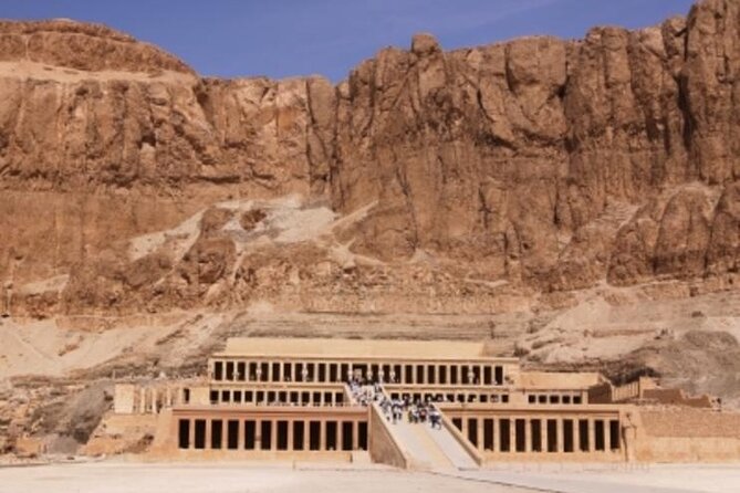Enjoy Day Tour to East and West banks of luxor Highlights From Luxor - Karnak Temple: give the largest complex your attention