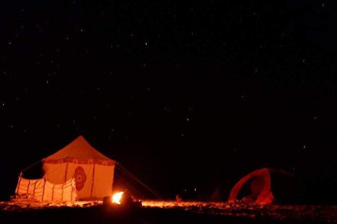 Enjoy safari The black and white desert two night 3 days - Food, bedding, and the level of comfort
