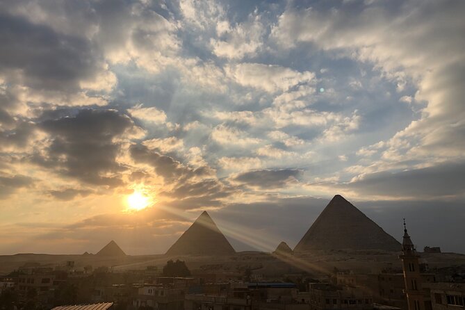Experience Private Tour of Pyramids in Giza - Why a private Giza visit can be worth it