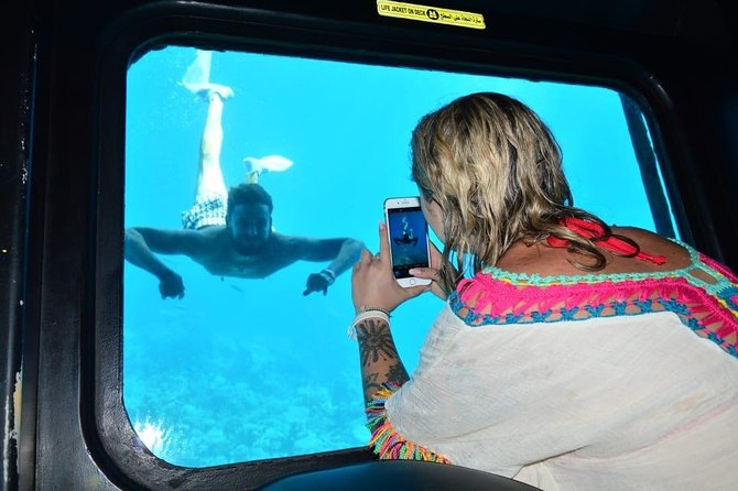 Explore Hurghada: Semi-Submarine Tour & Snorkeling – Hurghada - Seeing the reef through the semi-submarine windows