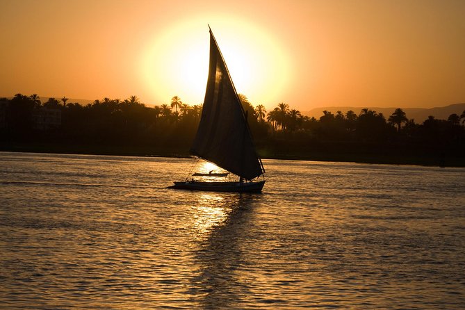 Felucca Sailing trip on the Nile in Cairo - Boarding a traditional felucca