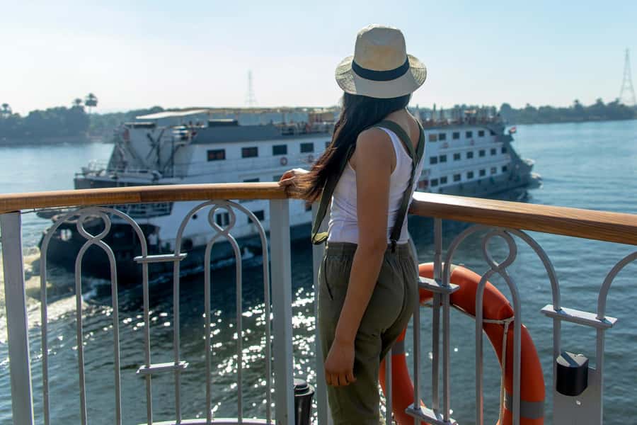 From Aswan: 4-Day Nile Cruise from Aswan to Luxor with Guide - What the $830 price really buys you