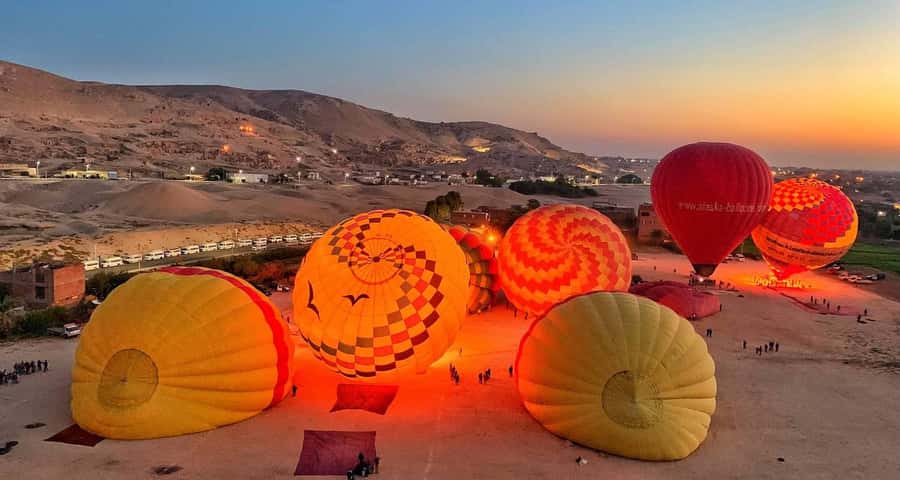 From Aswan:4 Days Nile Cruise Luxor Abu Simbel & Air Balloon - How the Guide Shapes the Experience