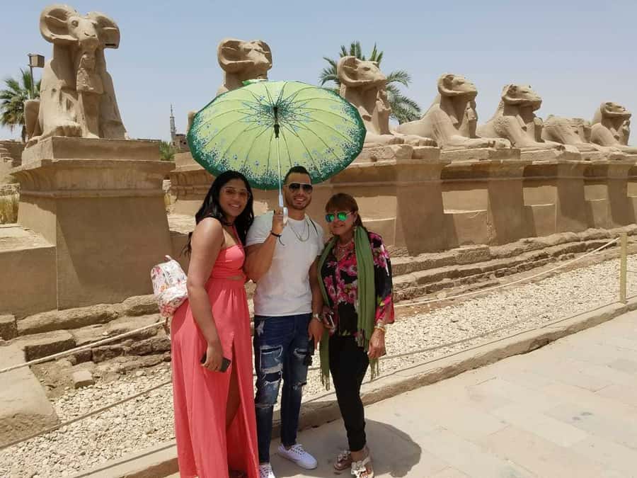 From Aswan: 4 Days Nile River Cruise with Guided Tours - Day two: Kom Ombo at the river bend