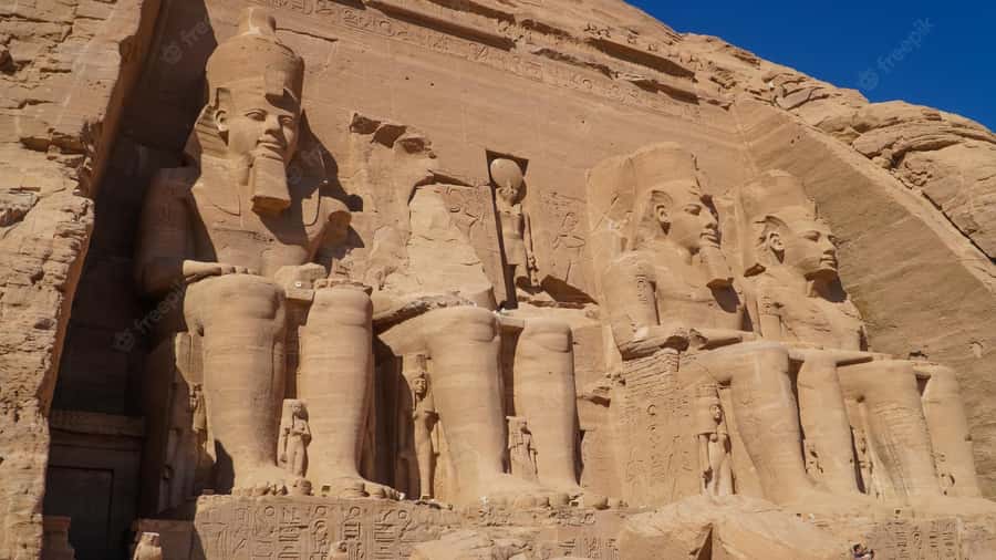 From Aswan: Abu Simbel Temple Day Trip with Hotel Pickup - Practical ways to make the day easier