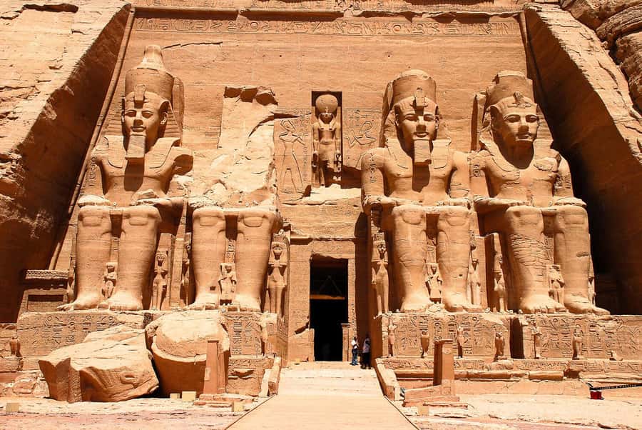 From Aswan: Abu Simbel Temple Day Trip with Hotel Pickup - Who should book this Abu Simbel trip?