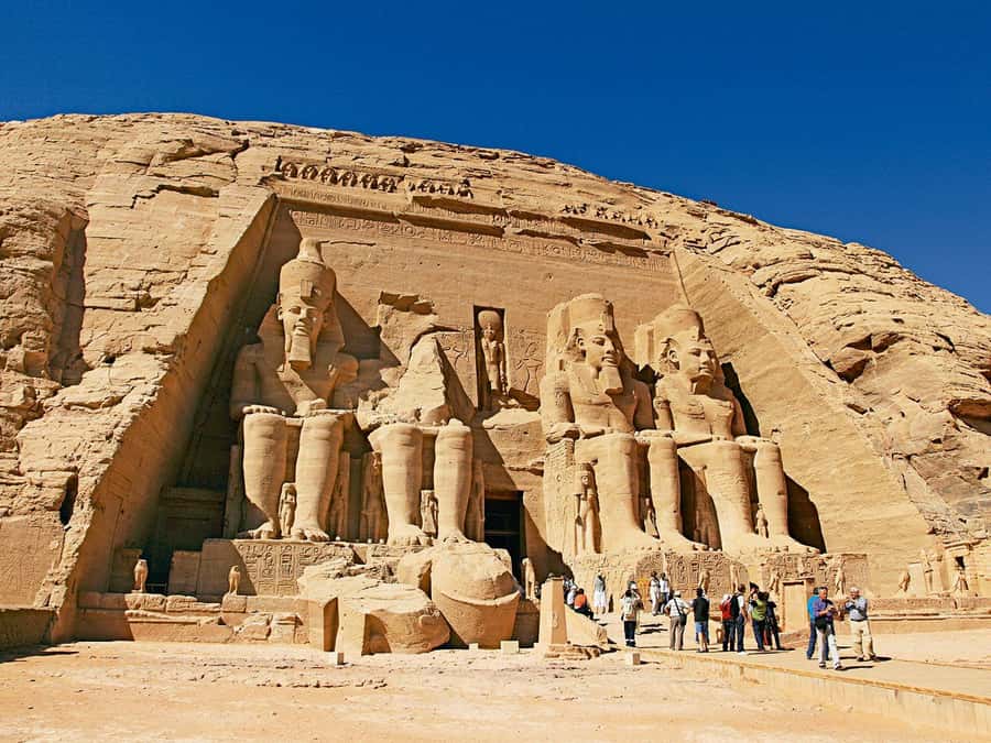 From Aswan: Overnight Nile Cruise to Luxor with Meals - Guides and Communication Can Make or Break the Trip