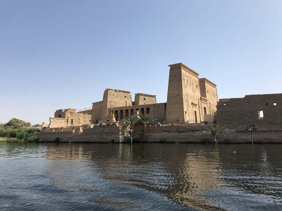 From Cairo: 4-Day Nile Cruise from Aswan to Luxor with Meals - Day three: Edfu and the Temple of Horus