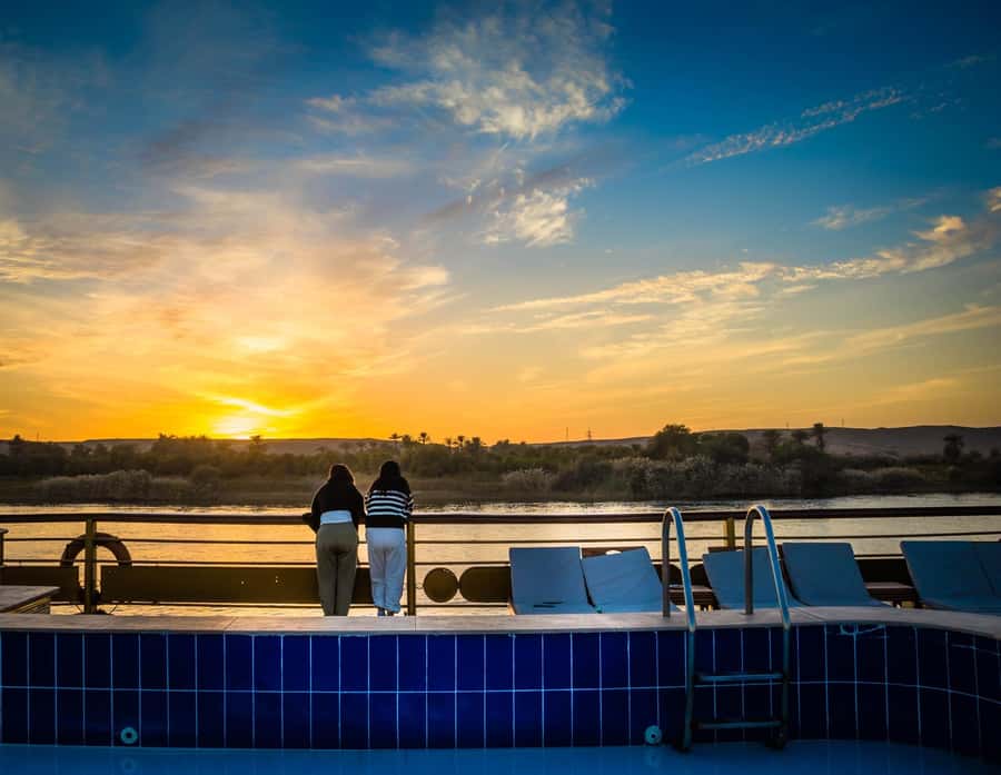 From Cairo: 4-Day Nile Cruise to Luxor with Balloon Flight - Day 2: Abu Simbel before breakfast, Kom Ombo after dark