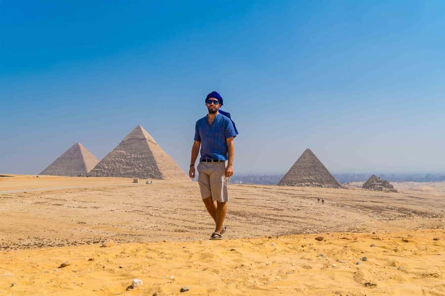 From Cairo: Half-Day Tour to Pyramids of Giza and the Sphinx - Guides, group dynamics, and practical help
