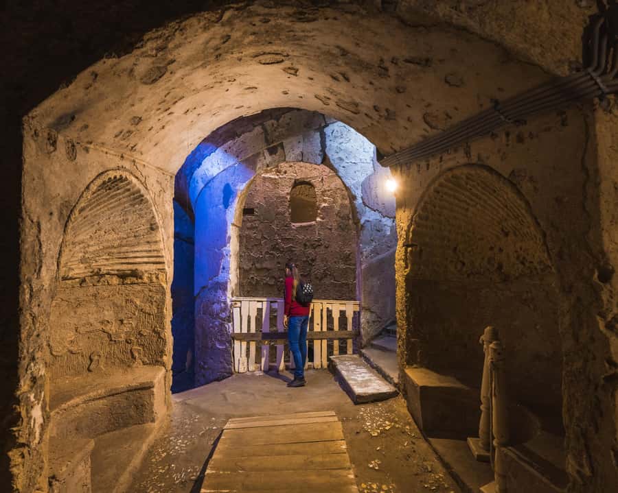 From Cairo: Historical Alexandria Shared Day Tour with Lunch - Going underground at Kom el Shoqafa