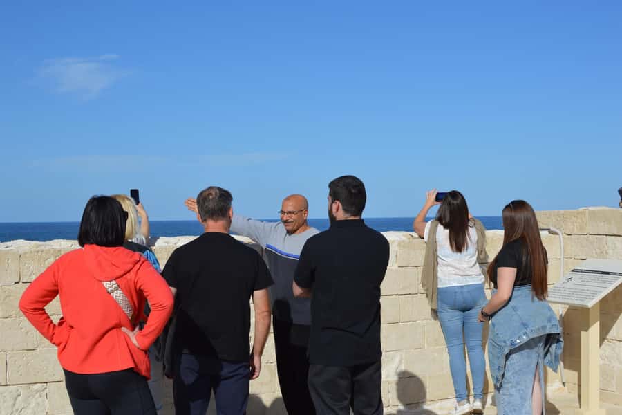 From Cairo: Historical Alexandria Shared Day Tour with Lunch - How good are the guides and drivers?