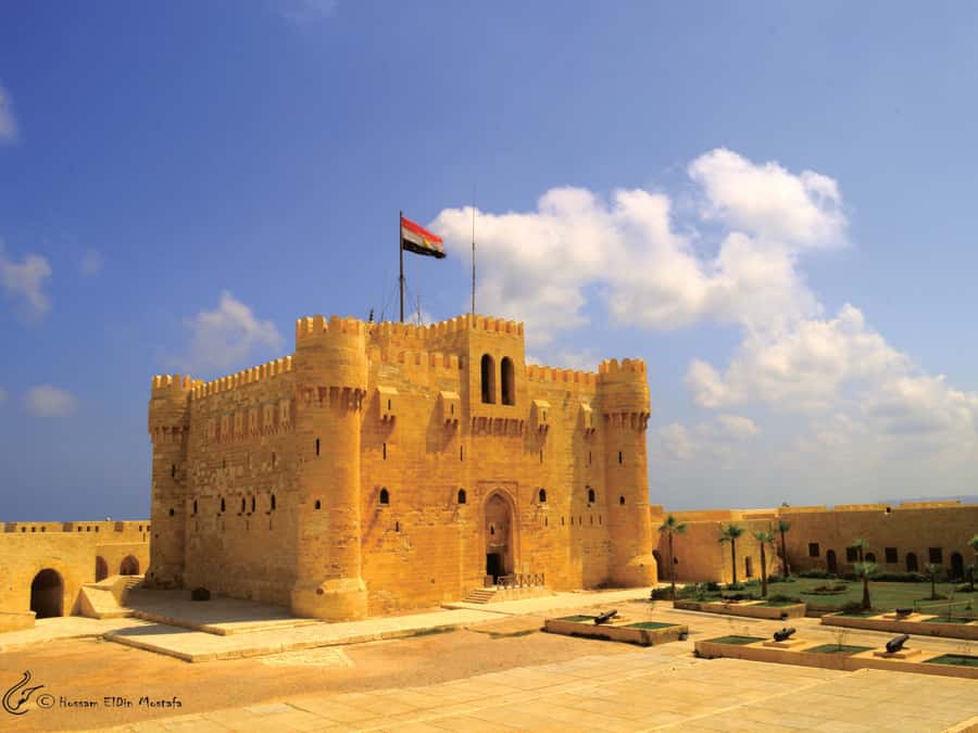 From Cairo: Private Full-Day Tour of Historical Alexandria - Qaitbay Citadel and the site of the ancient lighthouse