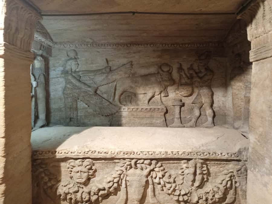From Cairo: Private Luxurious Day Trip to Alexandria - The underground Catacombs of Kom el Shoqafa