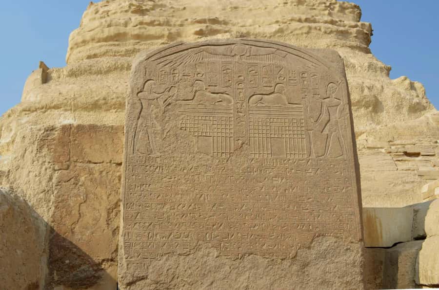 From Giza: Day tour to Giza Pyramids Tour with Pickup - The three shopping stops need a clear plan