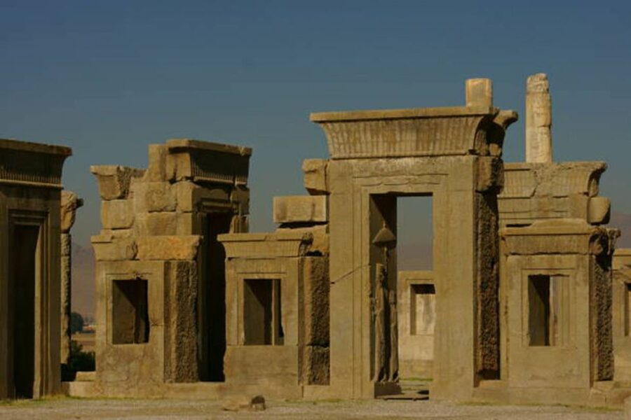 From Hurghada: Abydos, Osireion, and Dendera Day Tour - Should you book the Abydos and Dendera day trip?
