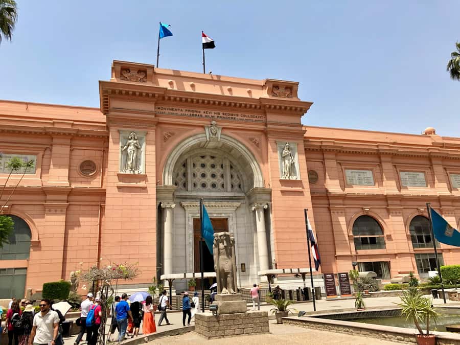 From Hurghada: Full-Day Trip to Cairo by Plane - The Sphinx and Valley Temple