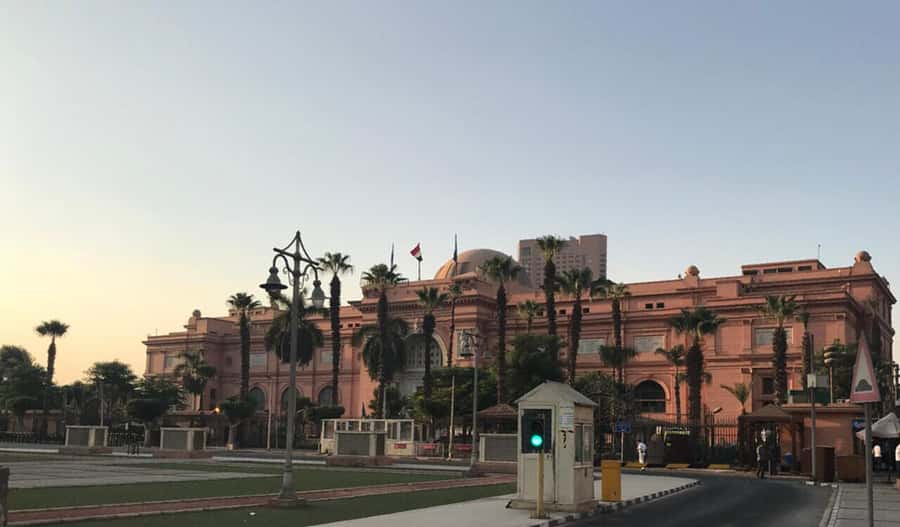 From Hurghada: Full-Day Trip to Cairo by Plane - The Egyptian Museum and Tutankhamun’s treasures