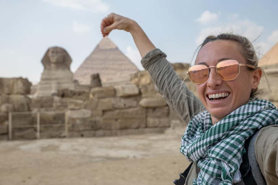 From Hurghada: Full-Day Trip to Cairo by Plane - The early start and airport handoff