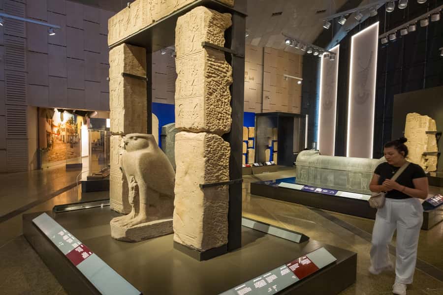 From Hurghada: Grand Egyptian Museum Pyramids Cairo Day Trip - Guides, group care, and the human side of the day